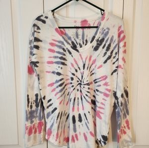 Womens nwt tie-dye shirt